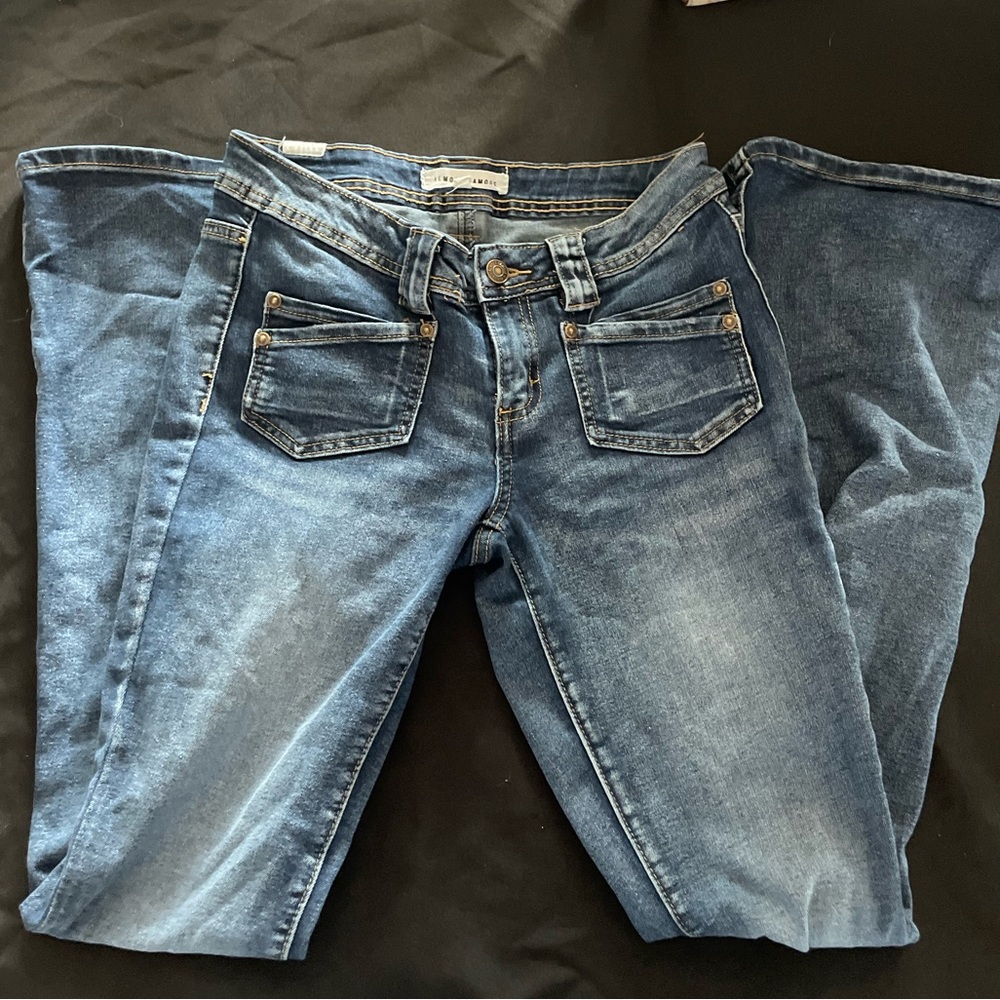 Low rise flare jeans